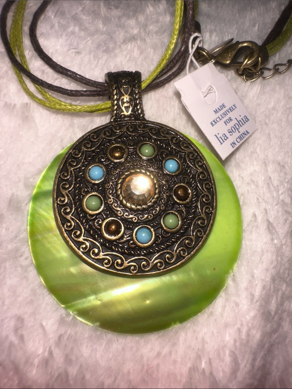 Vintage Lia Sophia "Meadow" pendant necklace